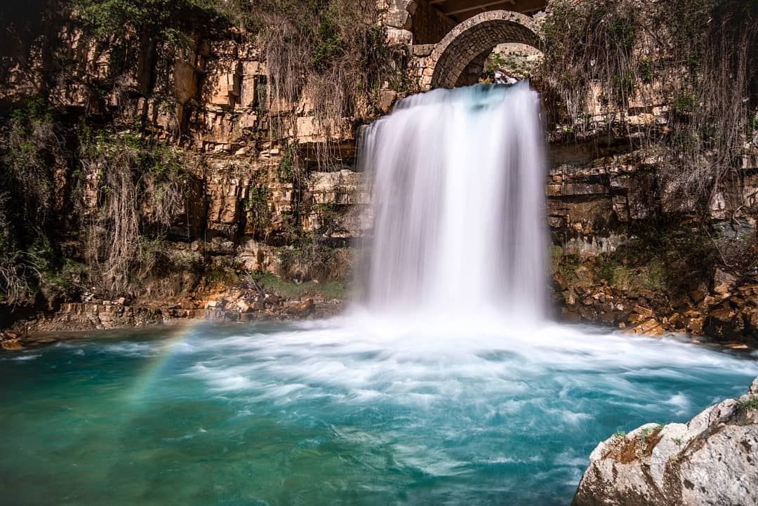 Beirut: Afqa-Wasserfall und private Tour durch die Stadt Batroun