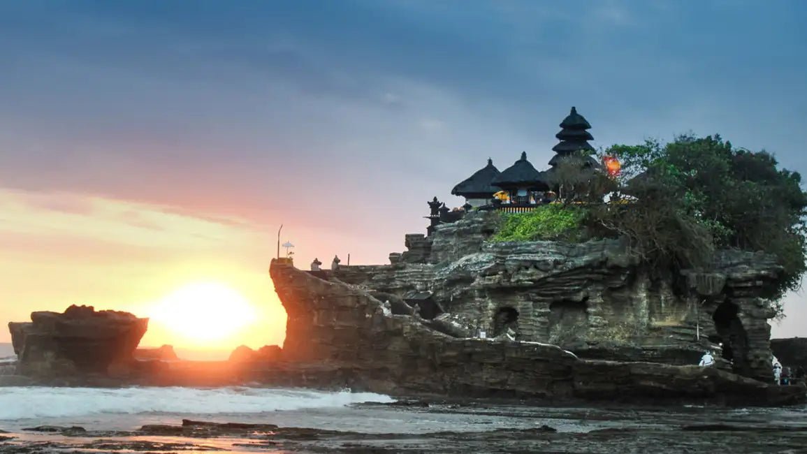 Bali: Private Half - Day City Tour to Temples, Culture and Coastal Views
