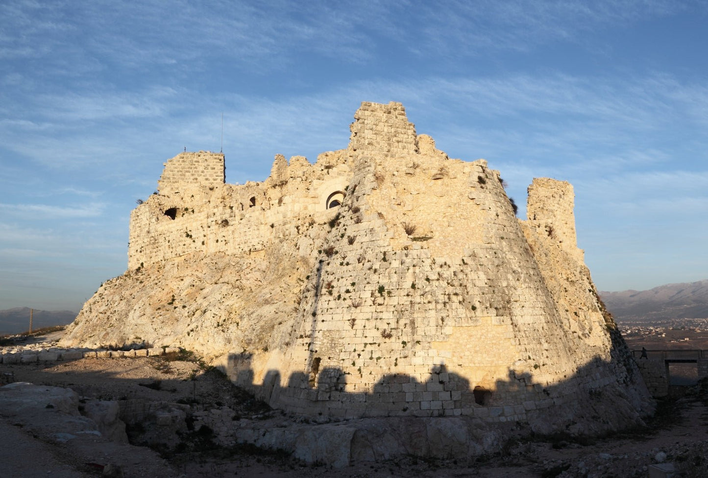 De Beirute: Excursão de um dia ao marco de Mleeta, Castelo de Beaufort e Templo de Eshmun