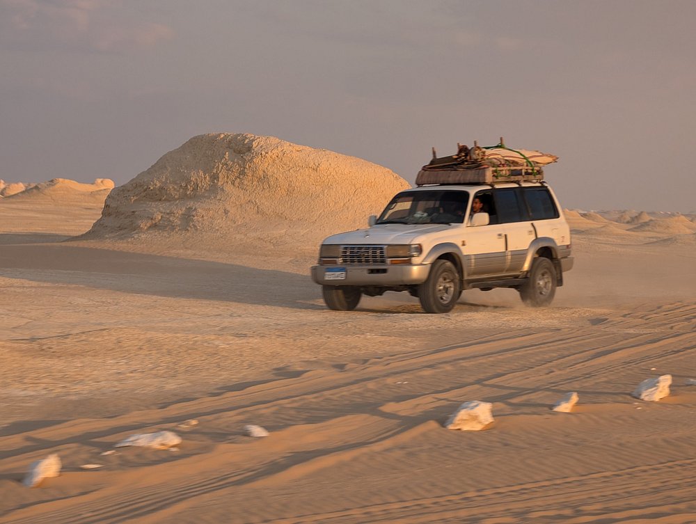 Cairo: Explore the Black & White Deserts with Overnight Camping