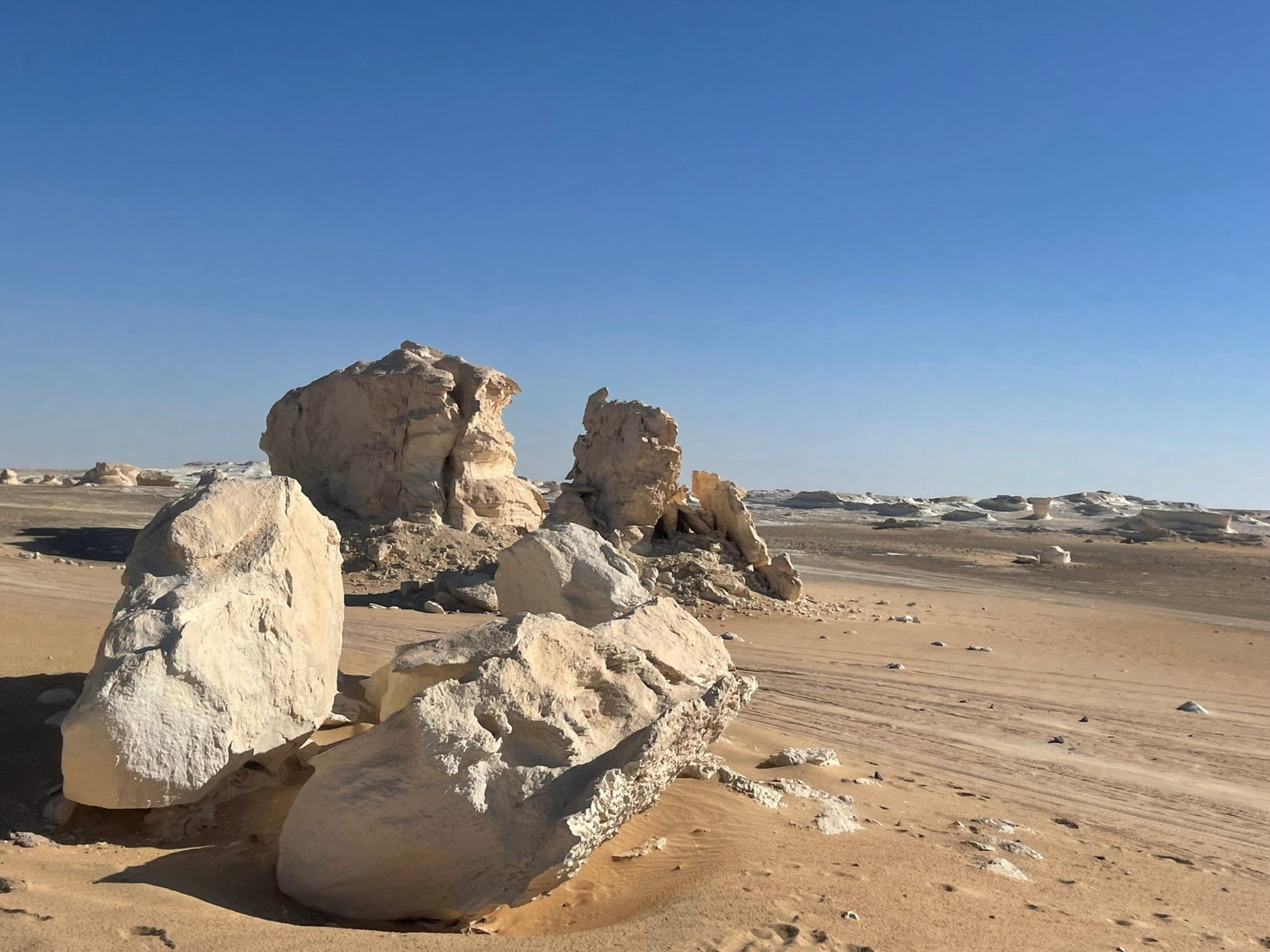 Cairo: Explore the Black & White Deserts with Overnight Camping