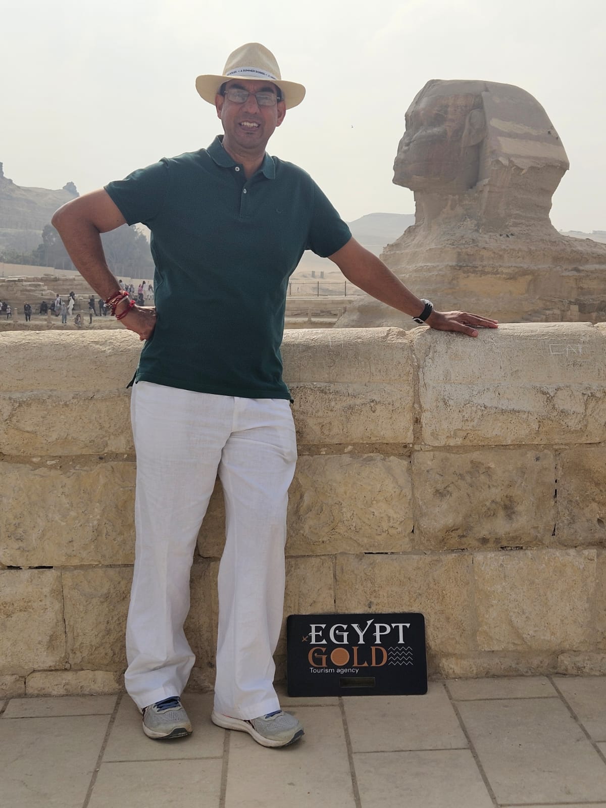 Cairo: Giza Pyramids, Sphinx, Saqqara and Memphis Tour with Lunch