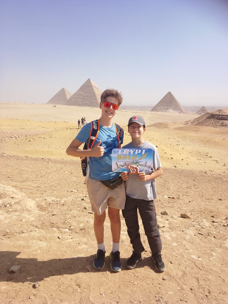 Cairo: Giza Pyramids, Sphinx, Saqqara and Memphis Tour with Lunch