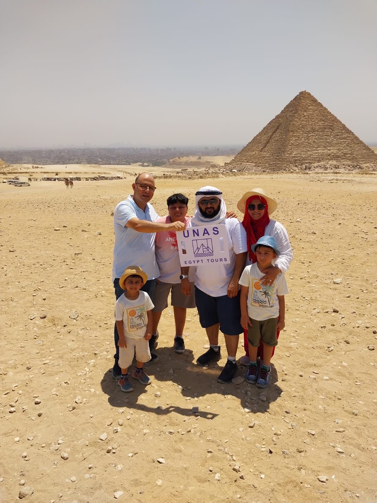 Cairo: Private Guided Giza Pyramids, Memphis City and Saqqara Day Tour