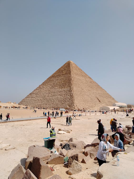 Cairo: Private Guided Pyramids of Giza and The Grand Egyptian Museum Full - Day Tour