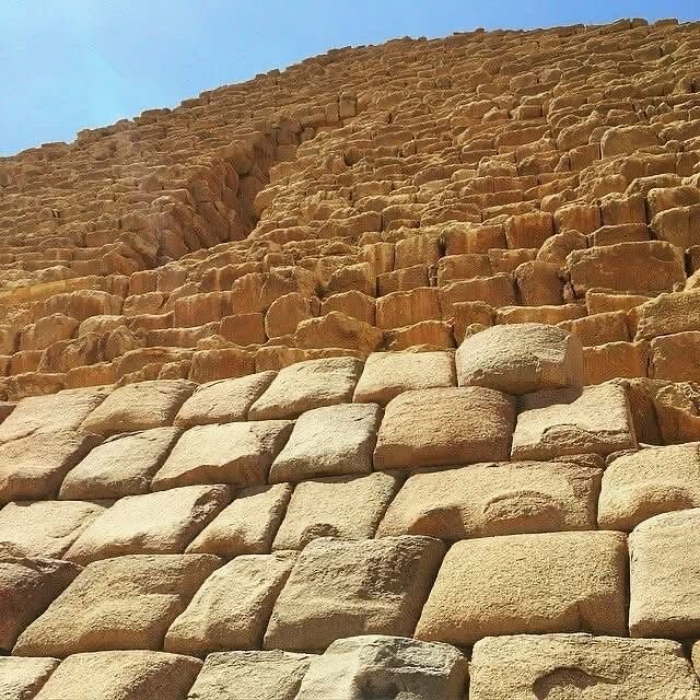Cairo: Private Guided Trip to the Giza Pyramids and Sphinx