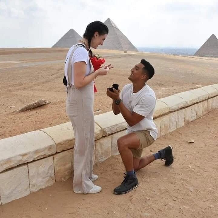 Cairo: Private Guided Trip to the Giza Pyramids and Sphinx