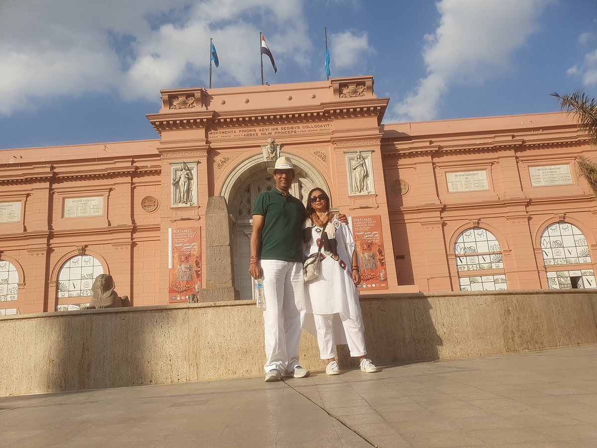 Cairo: Private Tour of Giza Pyramids, Egyptian Museum and Khan Al - Khalili