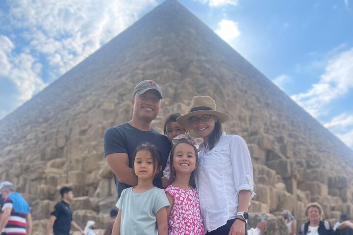 Cairo: Pyramids, Sphinx & Felucca Ride Tour for Layover