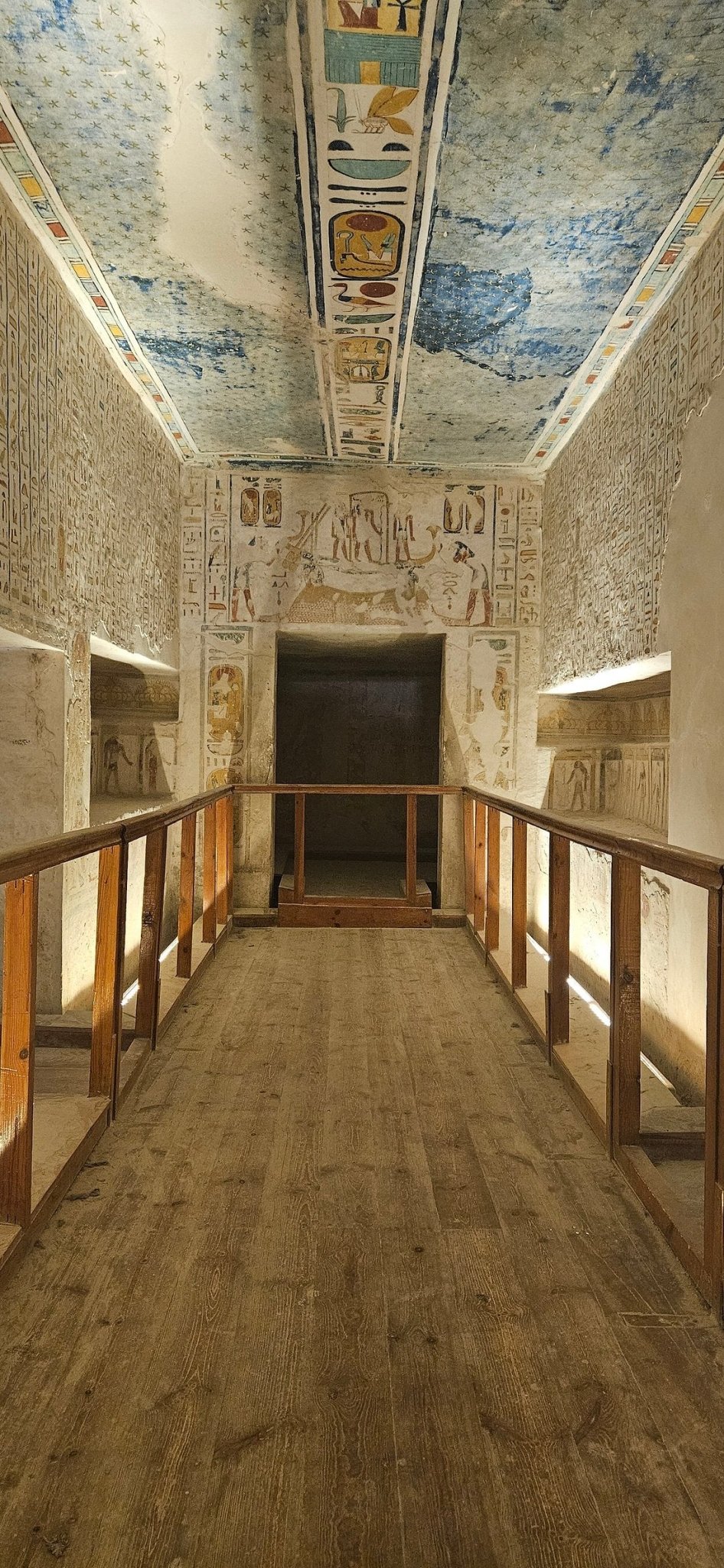 Von Sharm El Sheikh: Tagesausflug nach Luxor und zum Tutanchamun-Grab mit dem Flugzeug