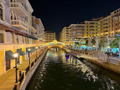 Doha : Escale avec visite privée de la ville et transfert aéroport