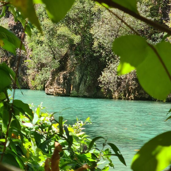 De Beirute: experiência de caminhada e natação no lago Chouwen