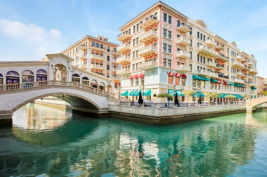 Doha: City Highlights Tour with Hotel and Airport Pickup