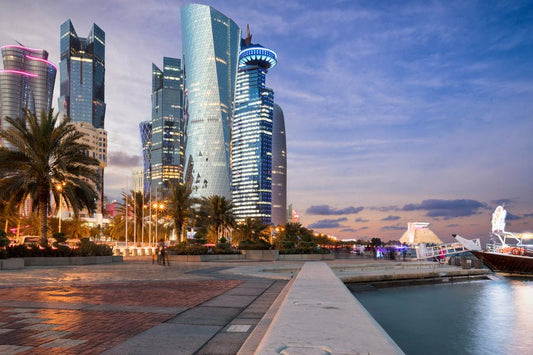 Doha: City Tour with Souq Waqif, The Pearl and Katara Village