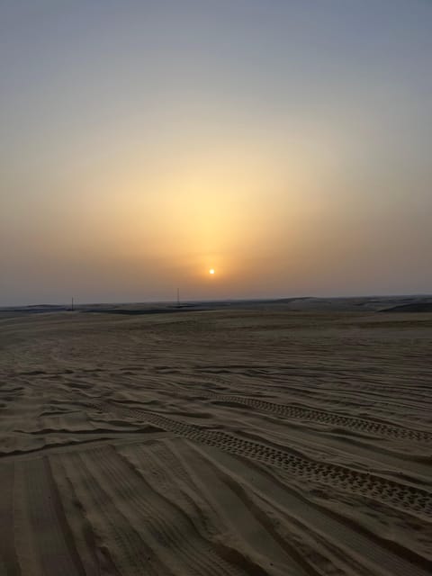 Doha: Desert Safari Tour with Dune Bashing and Inland Sea Visit