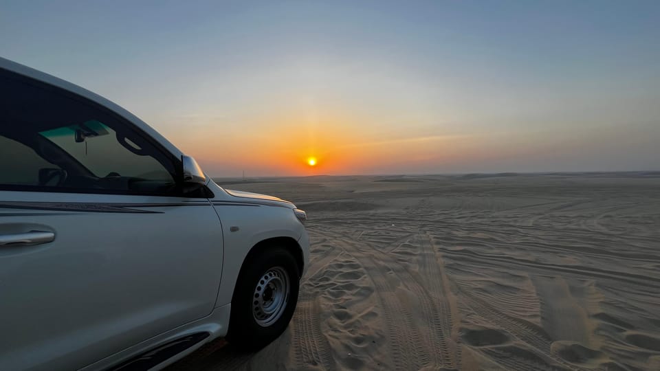 Doha: Desert Safari Tour with Dune Bashing and Inland Sea Visit