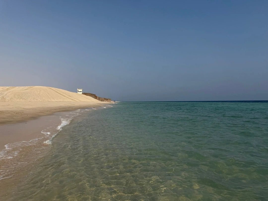 Doha: Desert Safari with Quad Bike, Dune Bashing and Inland Sea Visit