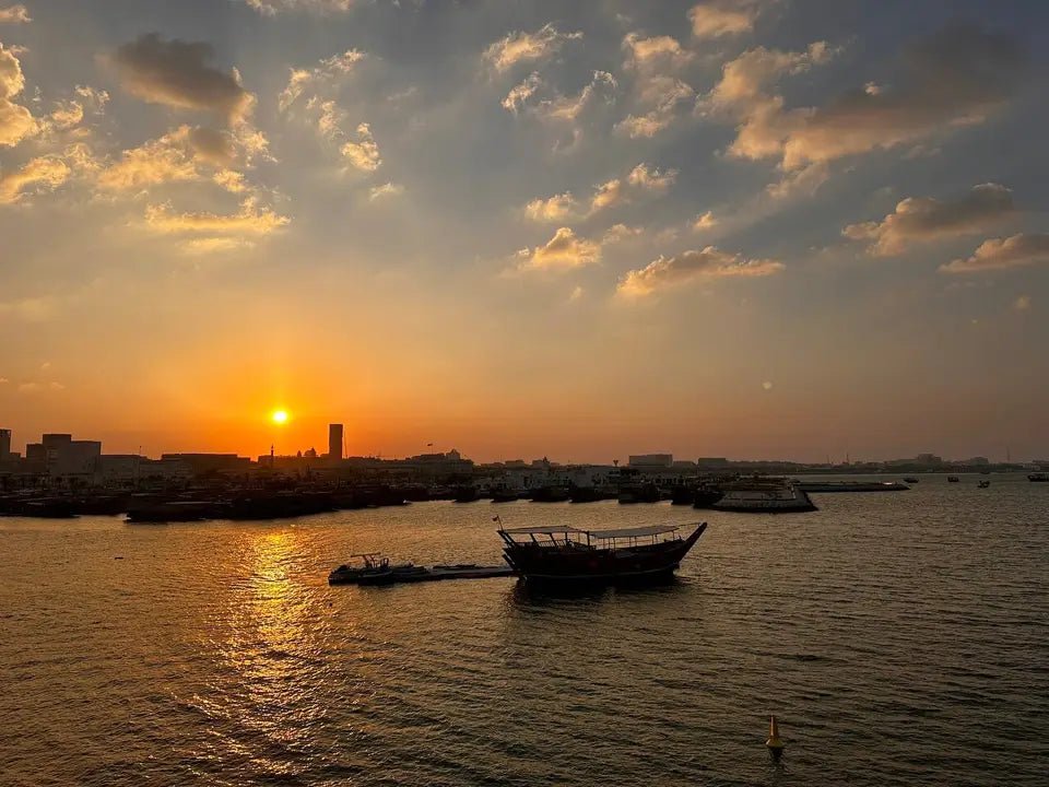 Doha: Guided City Tour with Airport or Hotel Pickup