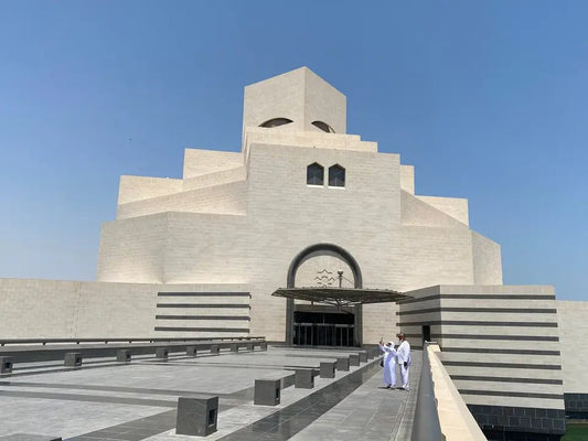 Doha: Guided City Tour with Airport or Hotel Pickup