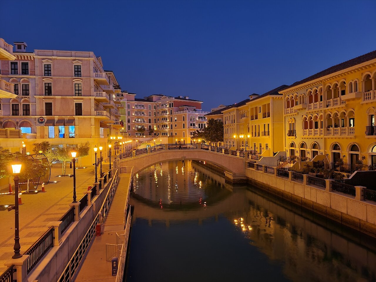 Doha: Half - Day City Tour for Layover and Transit from Doha Airport