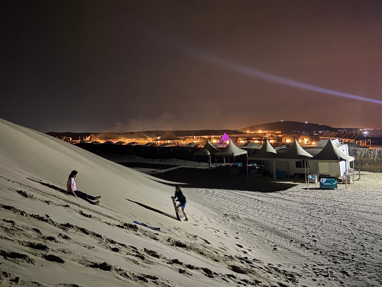Doha: Private Full - Day Desert Safari, Sandboarding and Buffet Dinner