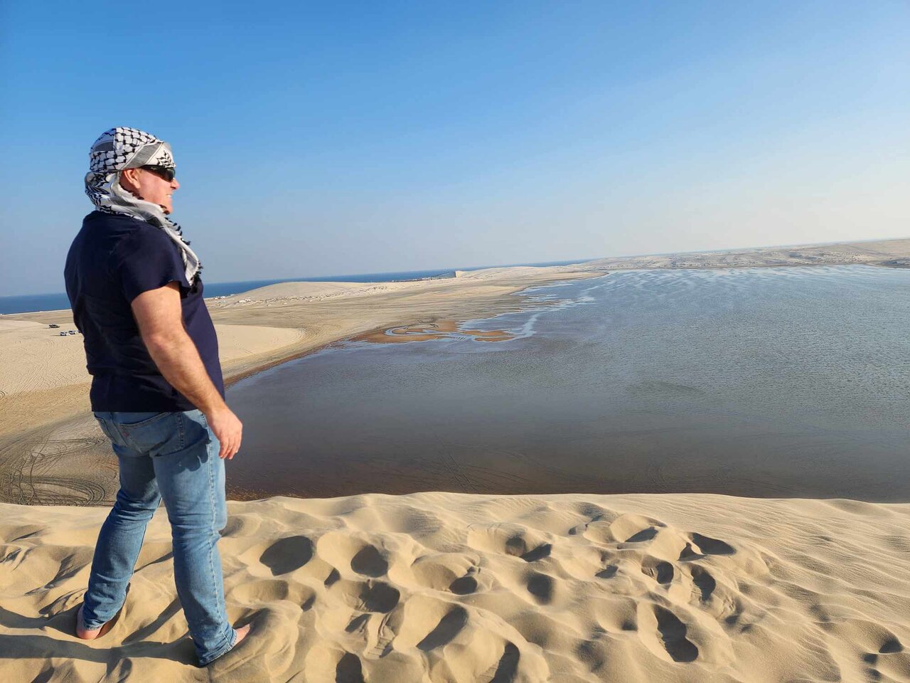 Doha: Private Full - Day Desert Safari, Sandboarding and Buffet Dinner