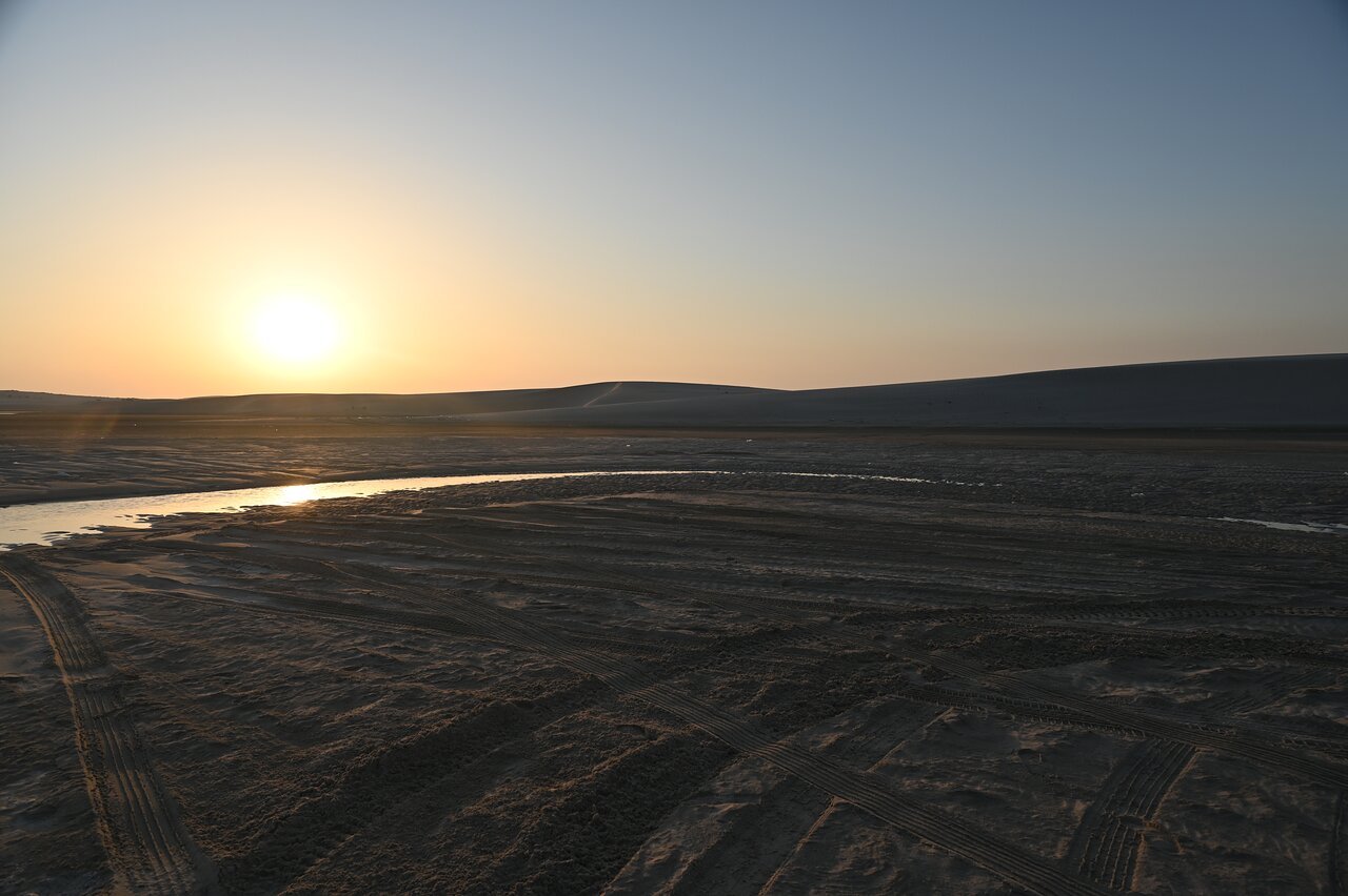 Doha: Private Full - Day Desert Safari, Sandboarding and Buffet Dinner