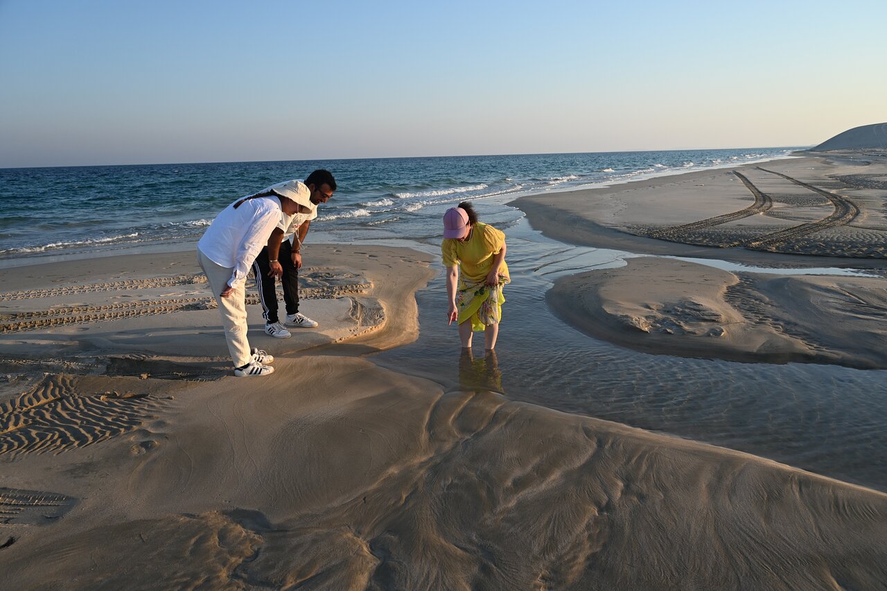 Doha: Private Full - Day Desert Safari, Sandboarding and Buffet Dinner