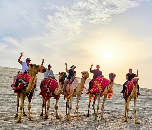 Doha: Private Full - Day Desert Safari, Sandboarding and Buffet Dinner