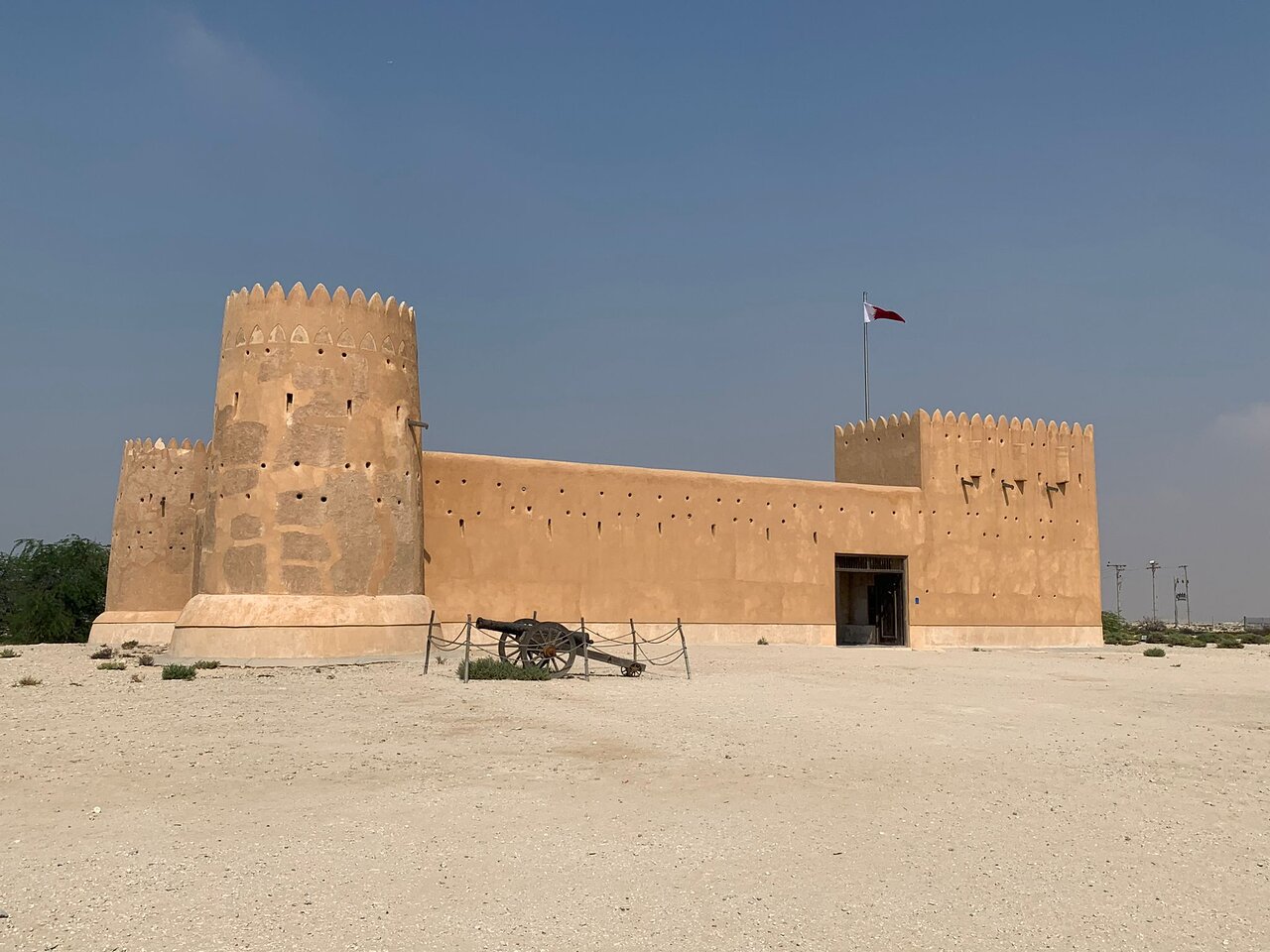 Doha: Private Full - day North and West Qatar Tour