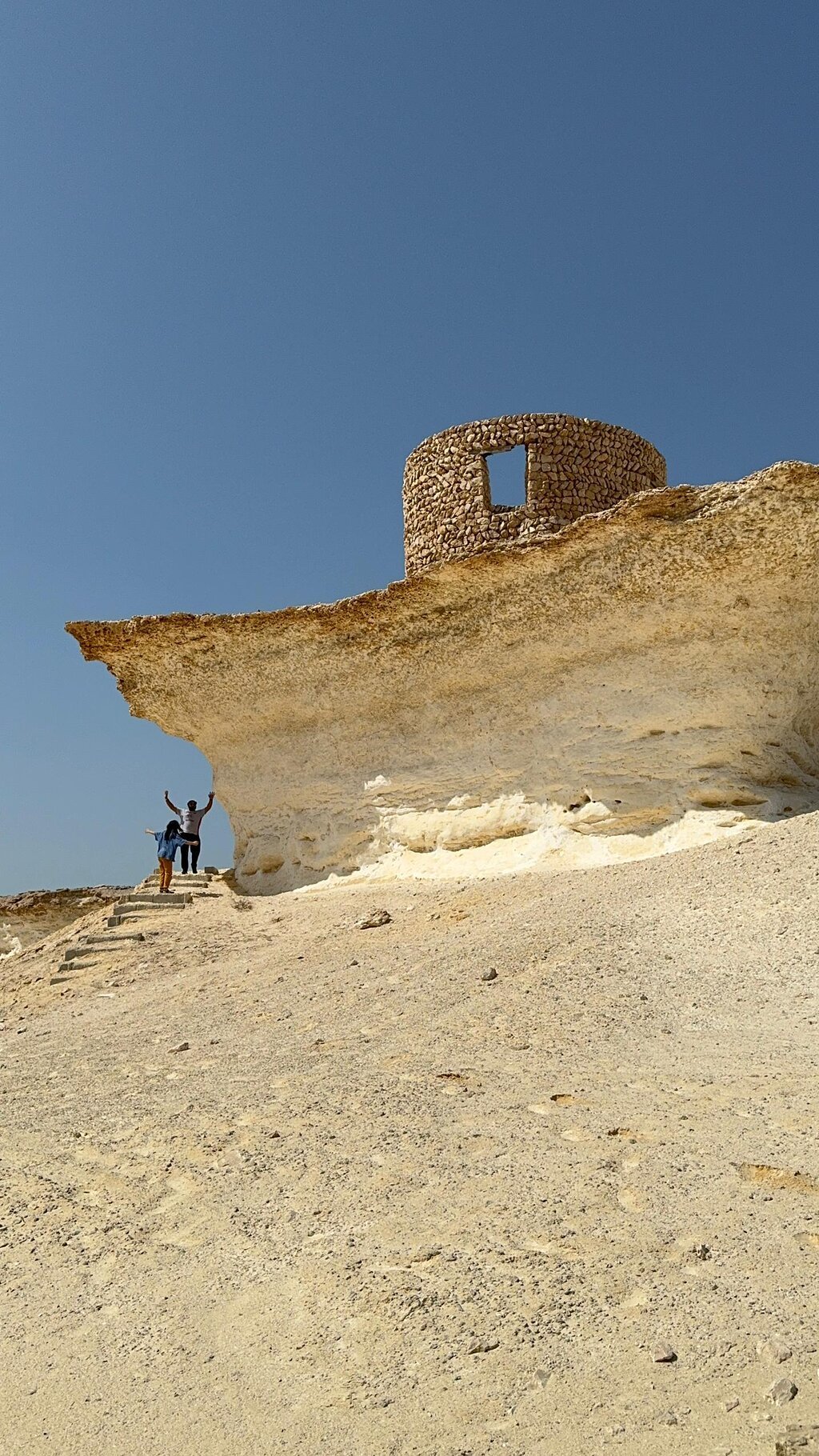 Doha: Private Guided West Coast, Zekreet Fort, Richard Serra Sculpture & Mushroom Hills Tour