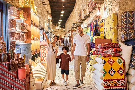 Doha: Private Layover City Tour with Souq Waqif, Katara and The Pearl