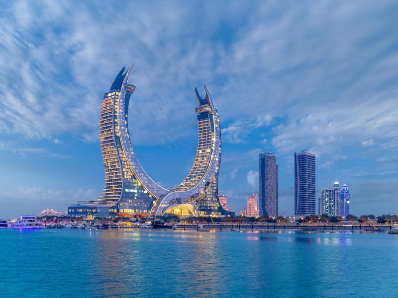Doha: Private Layover City Tour with Souq Waqif, Katara and The Pearl