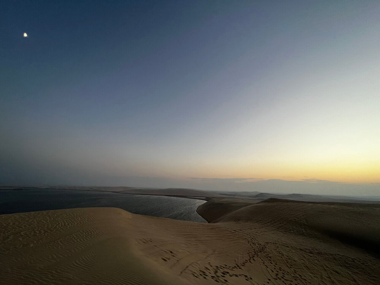 Doha: Private Night Desert Safari, Sandboarding, Camel Ride and Inland Sea Tour