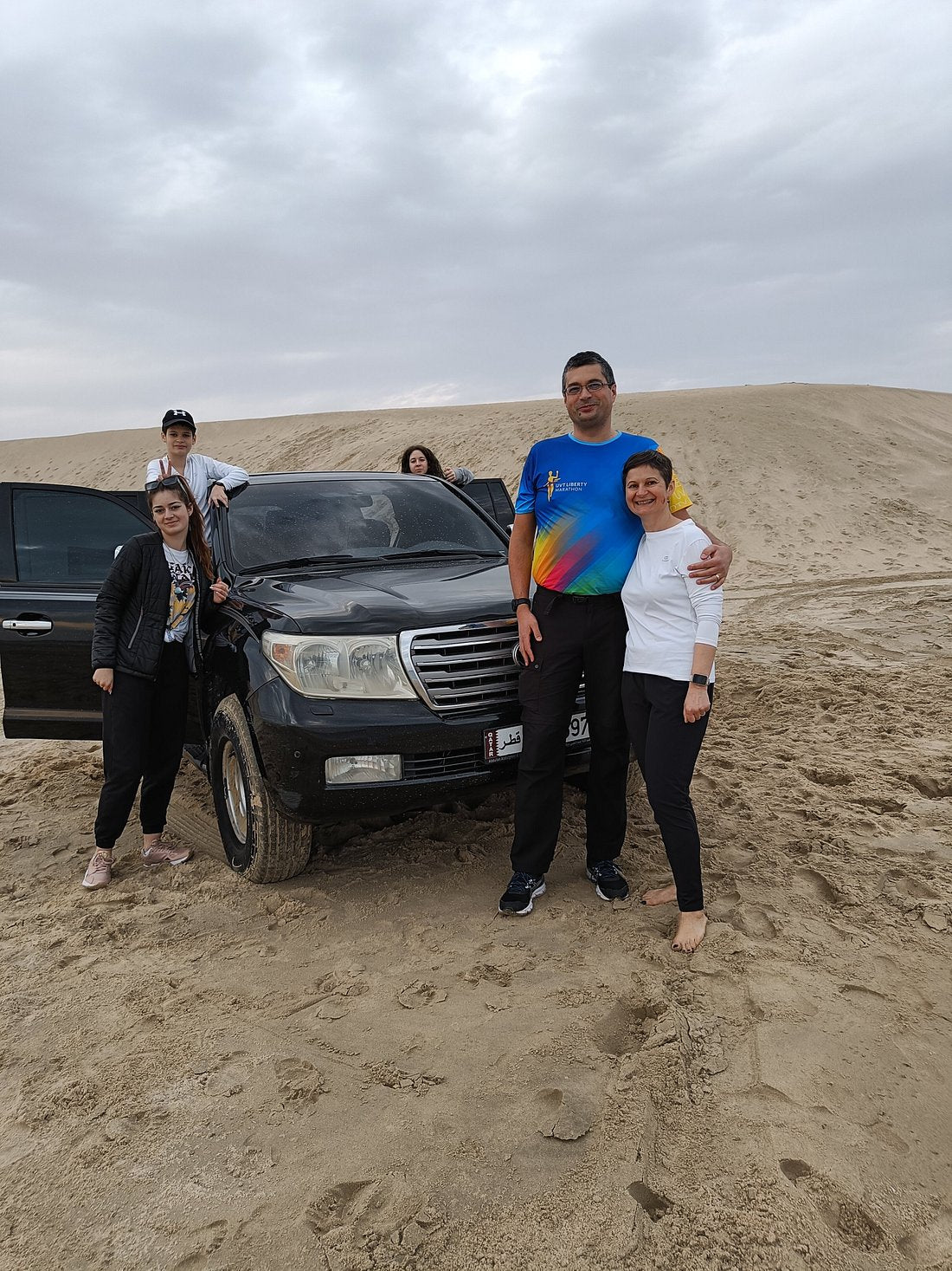 Doha: Safari nel Deserto all'Alba in 4x4 Privato di Mezza Giornata, Dune Bashing e Tour del Mare Interno