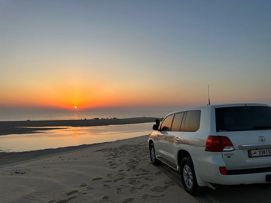 Doha: Sunrise or Sunset Desert Safari with Dune Bashing, Sandboarding and Inland Sea Trip