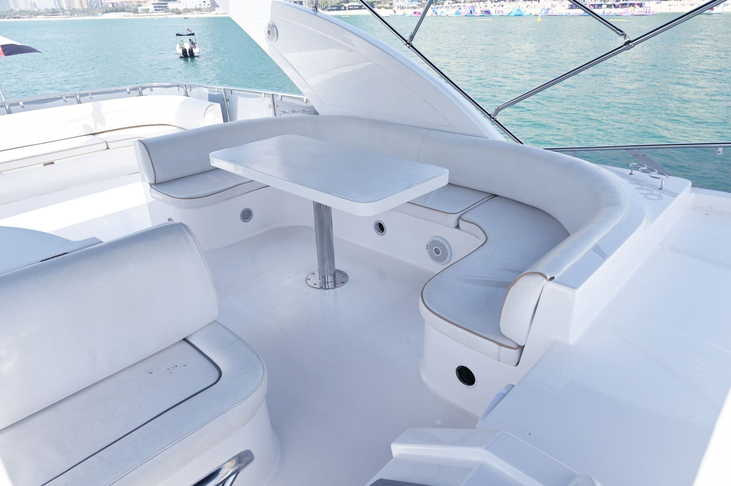 Dubaï : excursion en yacht Majesty de 59 pieds