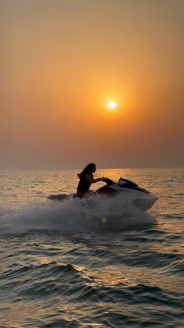 Dubai: Jet Ski Adventure with Burj Al Arab and Atlantis Views