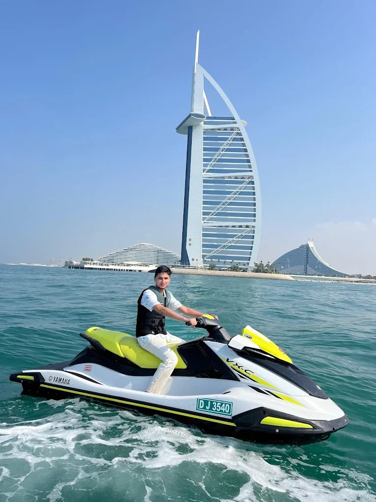 Dubai: Jet Ski Adventure with Burj Al Arab and Atlantis Views