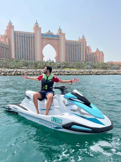 Dubai: Jet Ski Adventure with Burj Al Arab and Atlantis Views