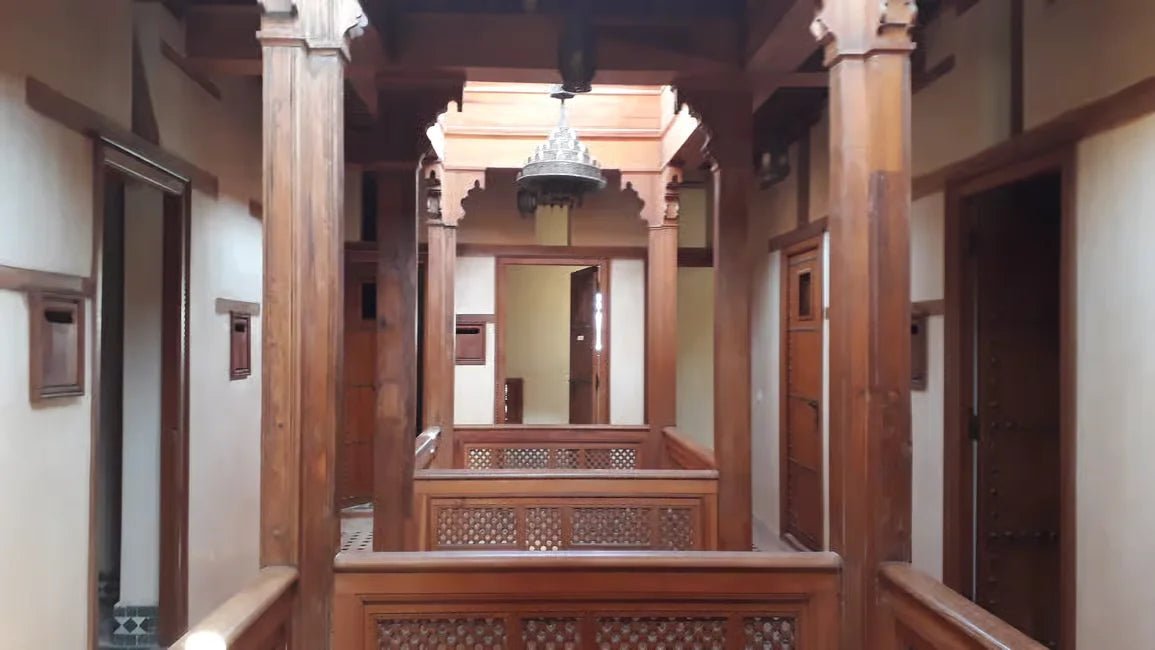 Fez: Medina Walking Tour with Tanneries, Nejjarine Museum, and More