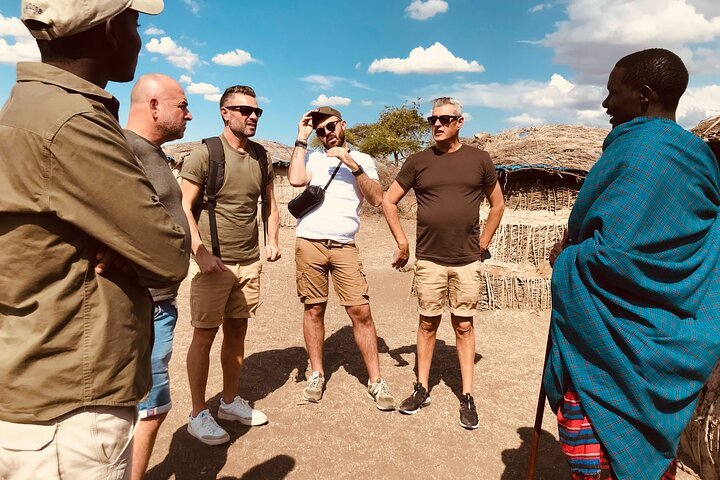 From Arusha: 5 - Day Private Safari to Tarangire, Serengeti, Ngorongoro and Lake Manyara
