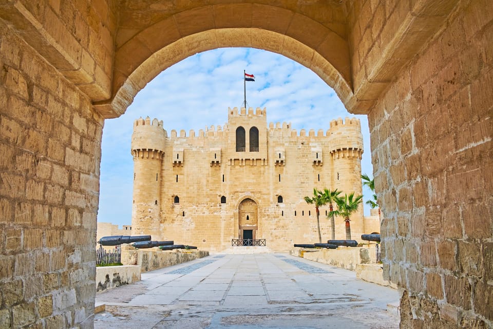 From Cairo: Private Day Tour to Alexandria with City Highlights