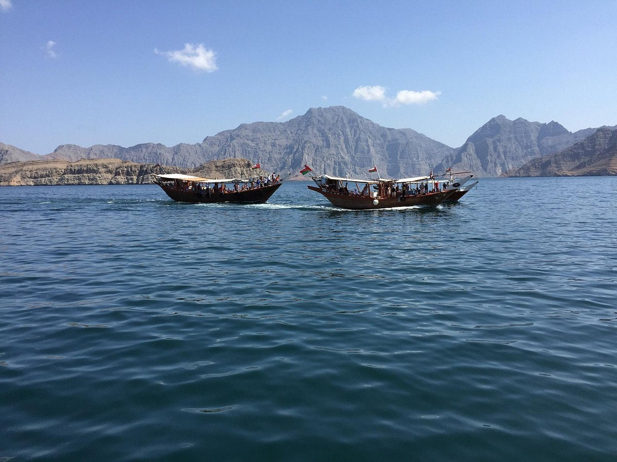 From Khasab: Fjords of Musandam Dhow Cruise with Buffet Lunch