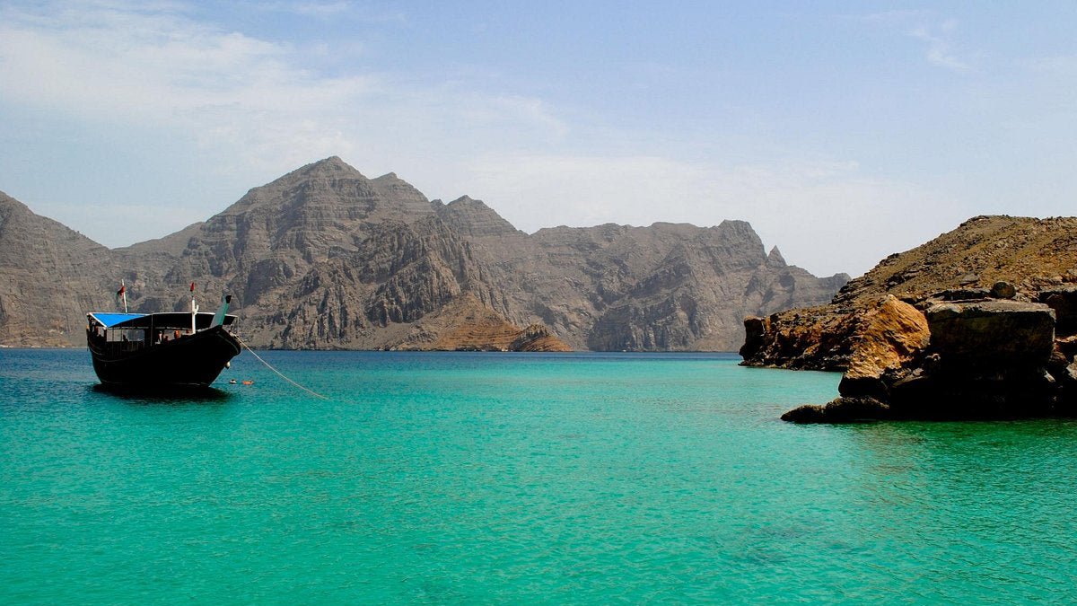 From Khasab: Fjords of Musandam Dhow Cruise with Buffet Lunch