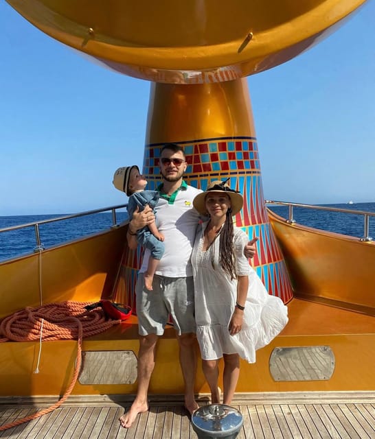 From Makadi Bay: Nefertari Snorkeling Cruise with Underwater Viewing and Lunch or Dinner