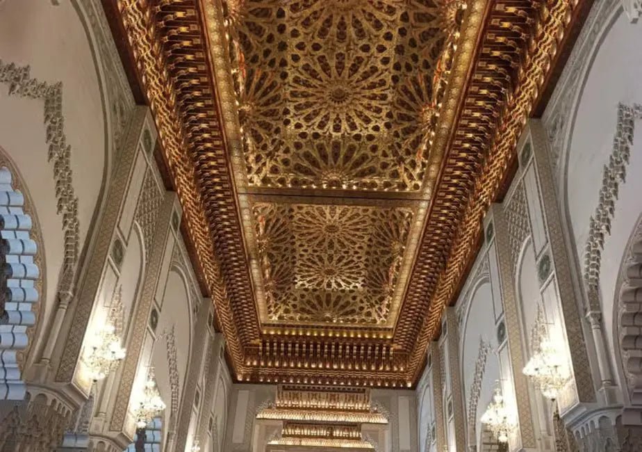 From Marrakech: Casablanca Day Trip with Hassan II Mosque Visit