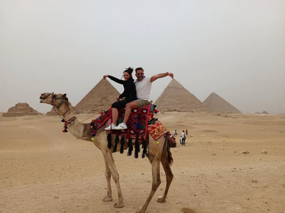 From Marsa Alam: Giza Pyramids and Egyptian Museum Day Trip by Plane