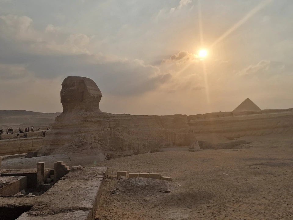 From Marsa Alam: Giza Pyramids and Egyptian Museum Day Trip by Plane