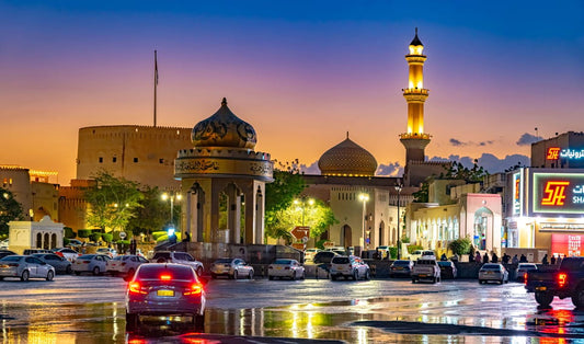 From Muscat: Nizwa Evening Tour with Optional Overnight Stay
